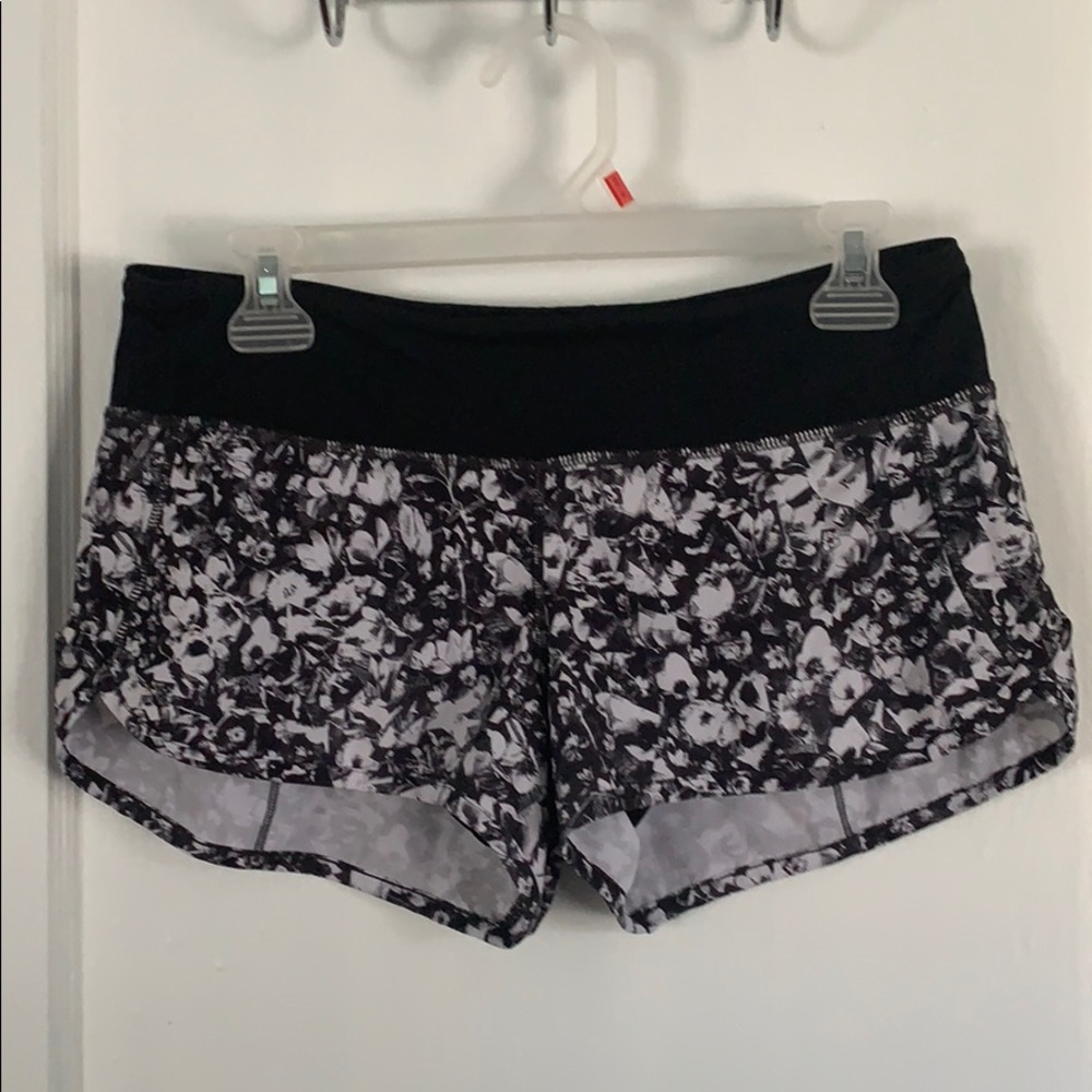 LuluLemon Athletic Shorts Size 6